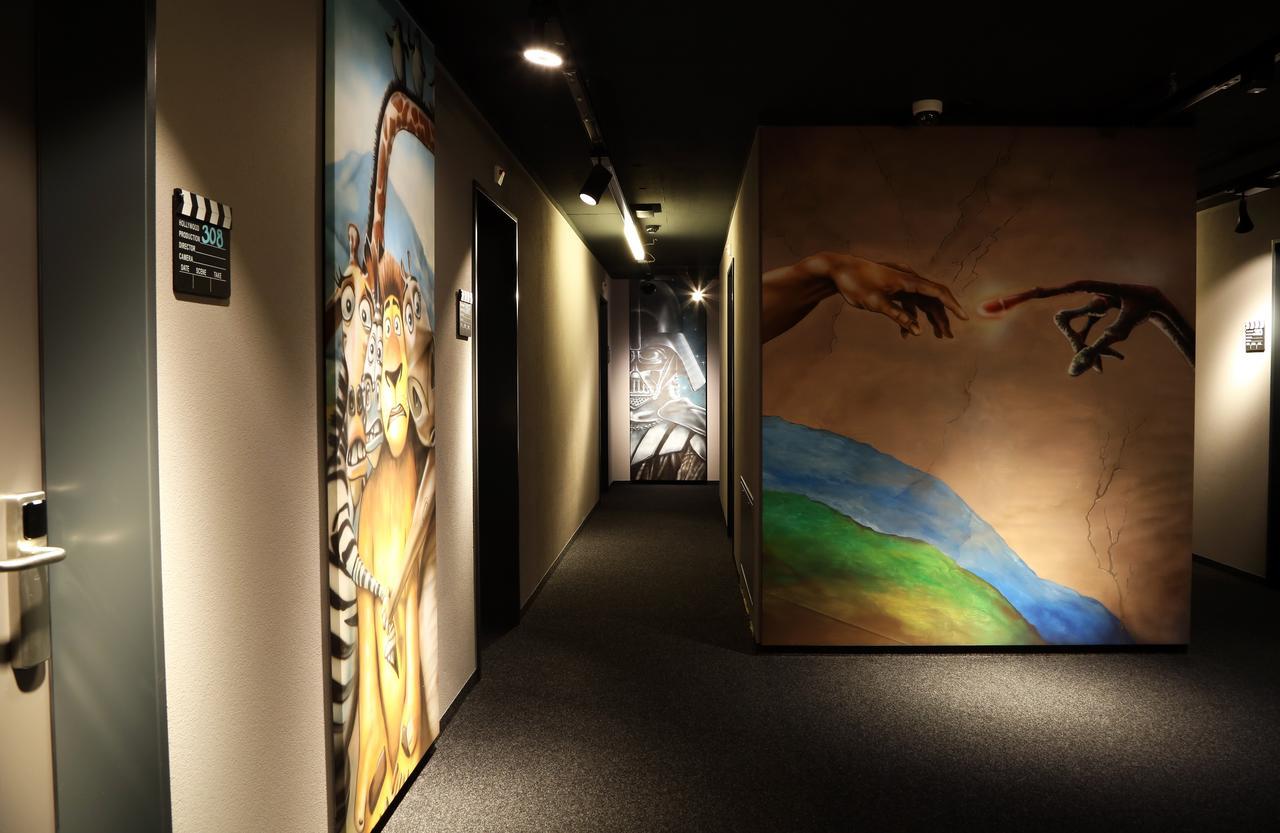 Schoftland Hotel Cinema 8 מראה חיצוני תמונה